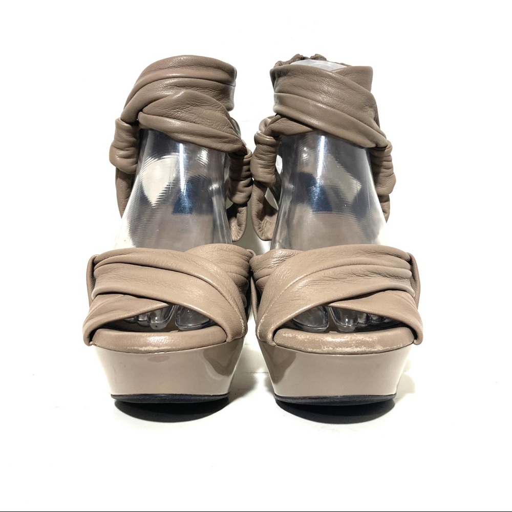 Burberry Prorsum Twisted Band Platform Heels - Picture 6 of 12